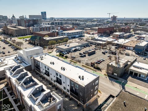 Aerial view at 727 N Illinois Street, Indianapolis, IN