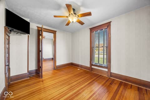 Photo of 400 S Prairie Street, Brookston, IN