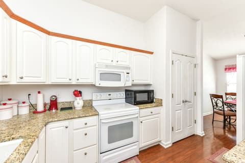 Kitchen at 10930 Harness Way, Indianapolis, IN