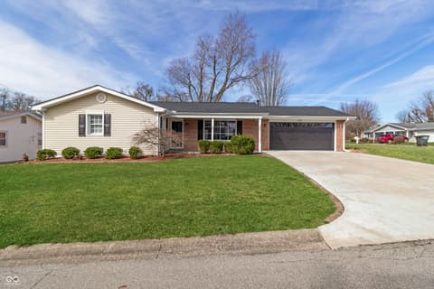 1905 Windwood Drive