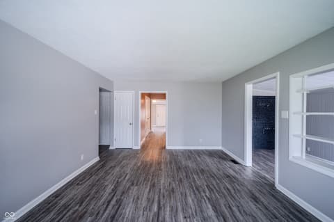 Living room at 1021 S Worth Avenue, Indianapolis, IN