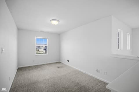 Bonus room at 1937 Abbey Lane, Columbus, IN