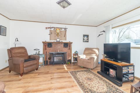Sitting Room — 3841 Wildwood Drive, Indianapolis, IN