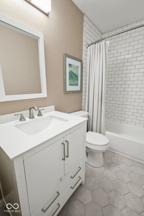 Photo of 19345 Amber Way, Noblesville, IN