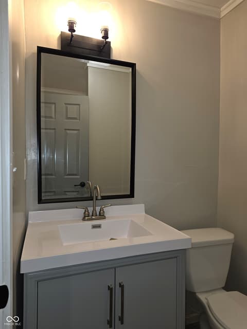 Photo of 116 E South Street, Shelbyville, IN
