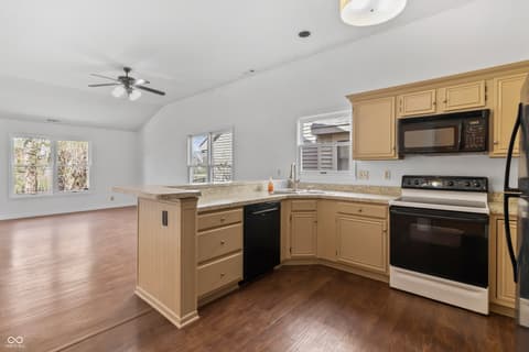 Photo of 7818 Chesapeake Drive W, Indianapolis, IN