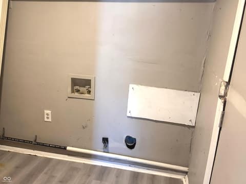 Laundry room at 2252 Wheeler Street, Indianapolis, IN