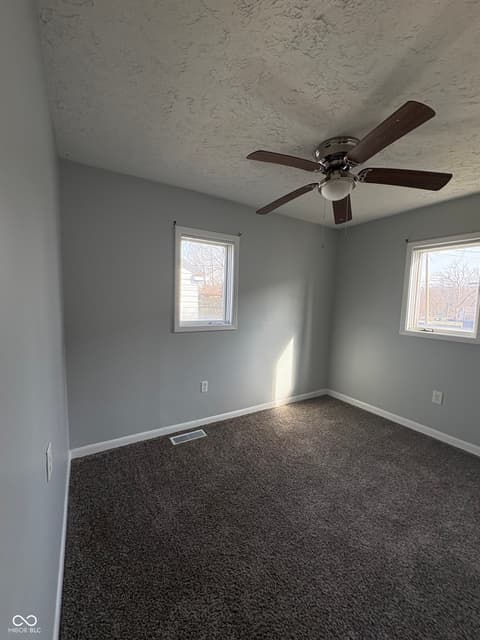 Photo of 1009 S Crown Street, Greencastle, IN