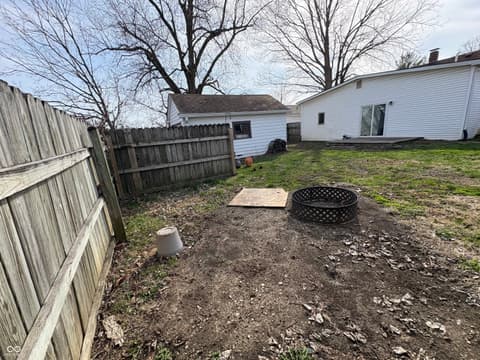 Photo of 1009 S Crown Street, Greencastle, IN