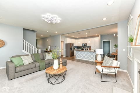 Photo of 5817 Flat Hill Drive, Indianapolis, IN