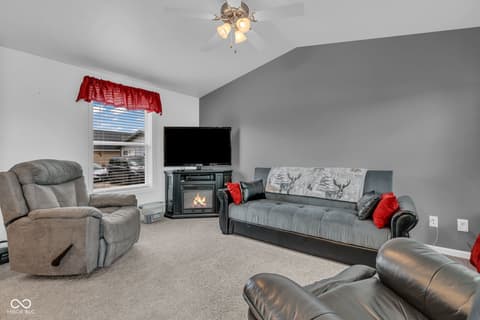 Photo of 4016 Van Bibber Lake Estate, Greencastle, IN