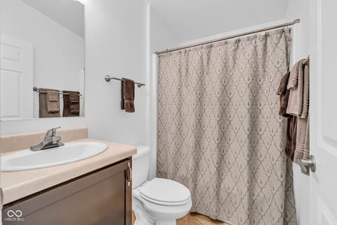 Photo of 4016 Van Bibber Lake Estate, Greencastle, IN