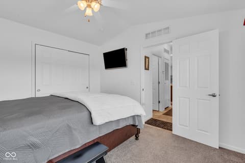 Photo of 4016 Van Bibber Lake Estate, Greencastle, IN
