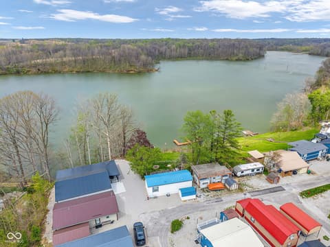 Photo of 4016 Van Bibber Lake Estate, Greencastle, IN