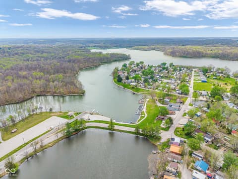 Photo of 4016 Van Bibber Lake Estate, Greencastle, IN