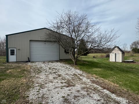 Photo of 10090 N State Road 75 Highway, North Salem, IN