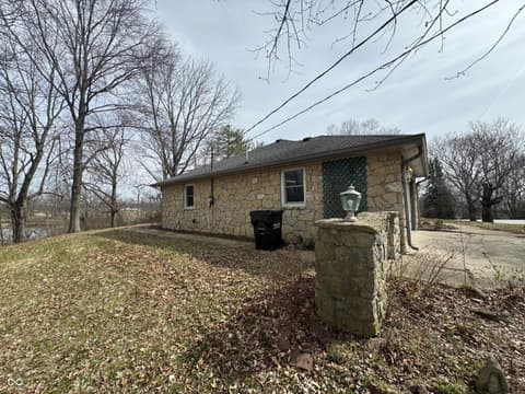 Photo of 10090 N State Road 75 Highway, North Salem, IN