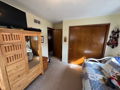 Photo of 10090 N State Road 75 Highway, North Salem, IN