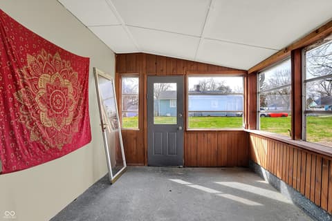 Photo of 2815 S Roena Street, Indianapolis, IN