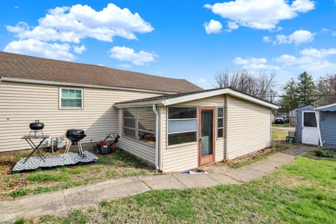 Photo of 2815 S Roena Street, Indianapolis, IN