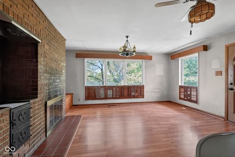 Family room at 21 Blairsden Avenue, Carmel, IN