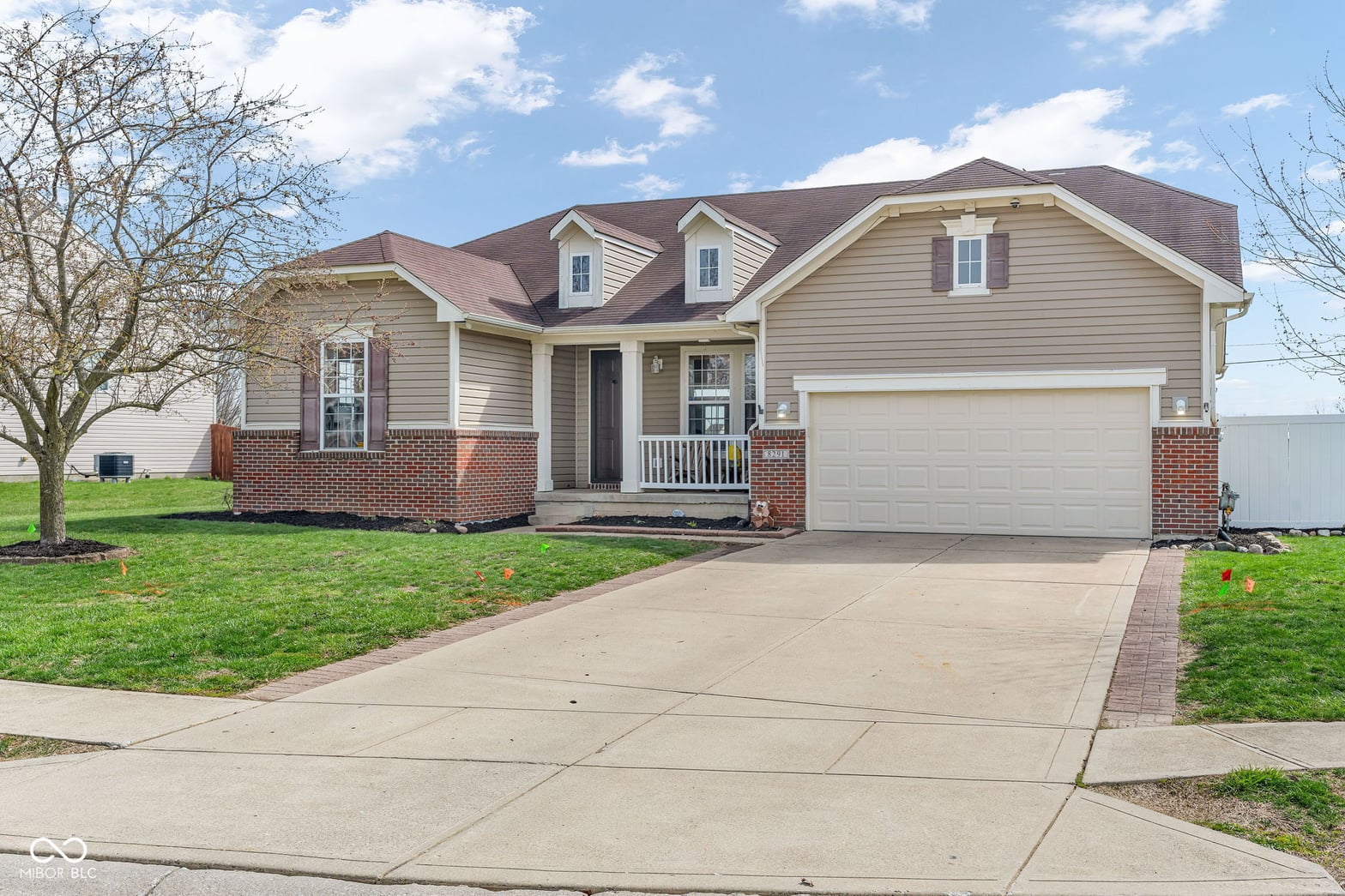 Photo of 8291 Westcliffe Drive, Avon, IN