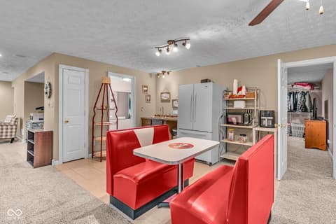 Photo of 8291 Westcliffe Drive, Avon, IN