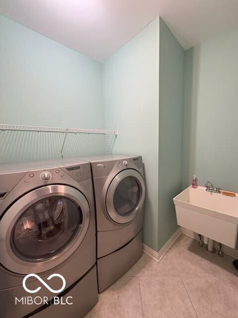 Photo of 4637 Shadow Ridge Boulevard, Greenwood, IN