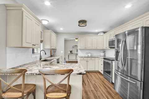 Photo of 560 Woodridge, North Vernon, IN