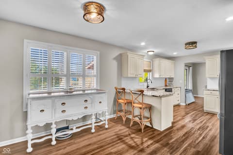 Photo of 560 Woodridge, North Vernon, IN