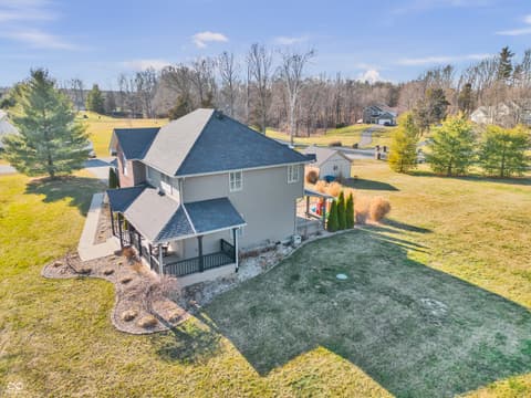 Photo of 560 Woodridge, North Vernon, IN
