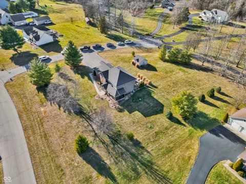 Photo of 560 Woodridge, North Vernon, IN