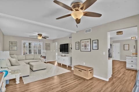 Photo of 560 Woodridge, North Vernon, IN