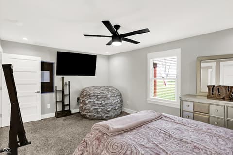 Photo of 3477 W 100 N, Greenfield, IN
