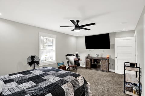 Photo of 3477 W 100 N, Greenfield, IN