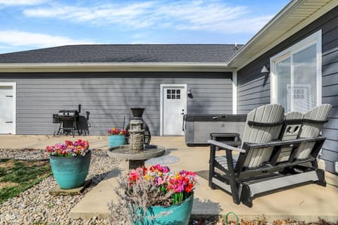 Photo of 3477 W 100 N, Greenfield, IN