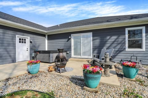Photo of 3477 W 100 N, Greenfield, IN