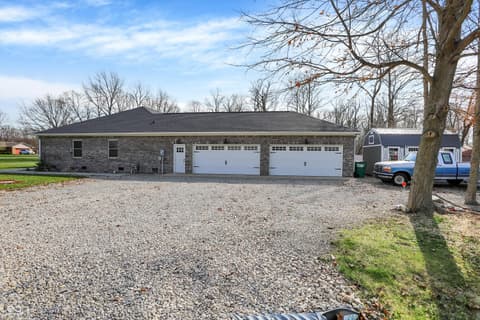 Photo of 3477 W 100 N, Greenfield, IN
