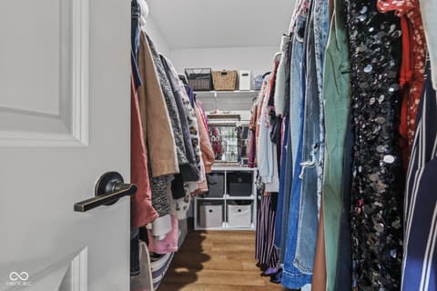 Walk In Closets — 4379 E Rembrandt Drive, Martinsville, IN