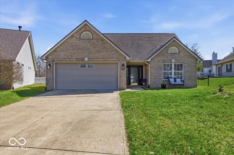 2533 Copper Tree Way