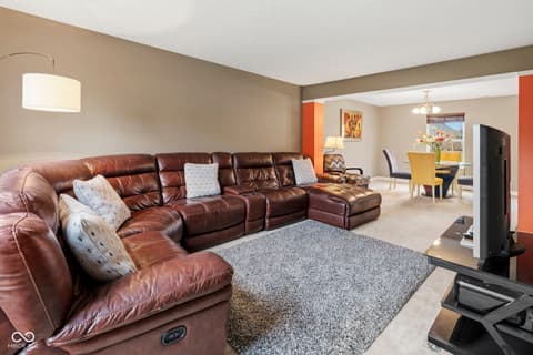 Living room at 6400 Avalon Boulevard, Avon, IN