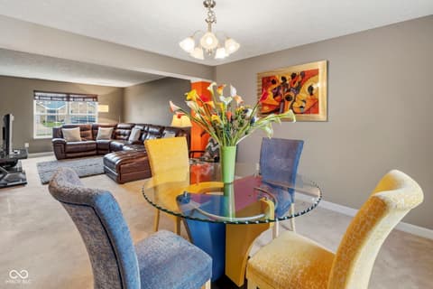 Dining room at 6400 Avalon Boulevard, Avon, IN