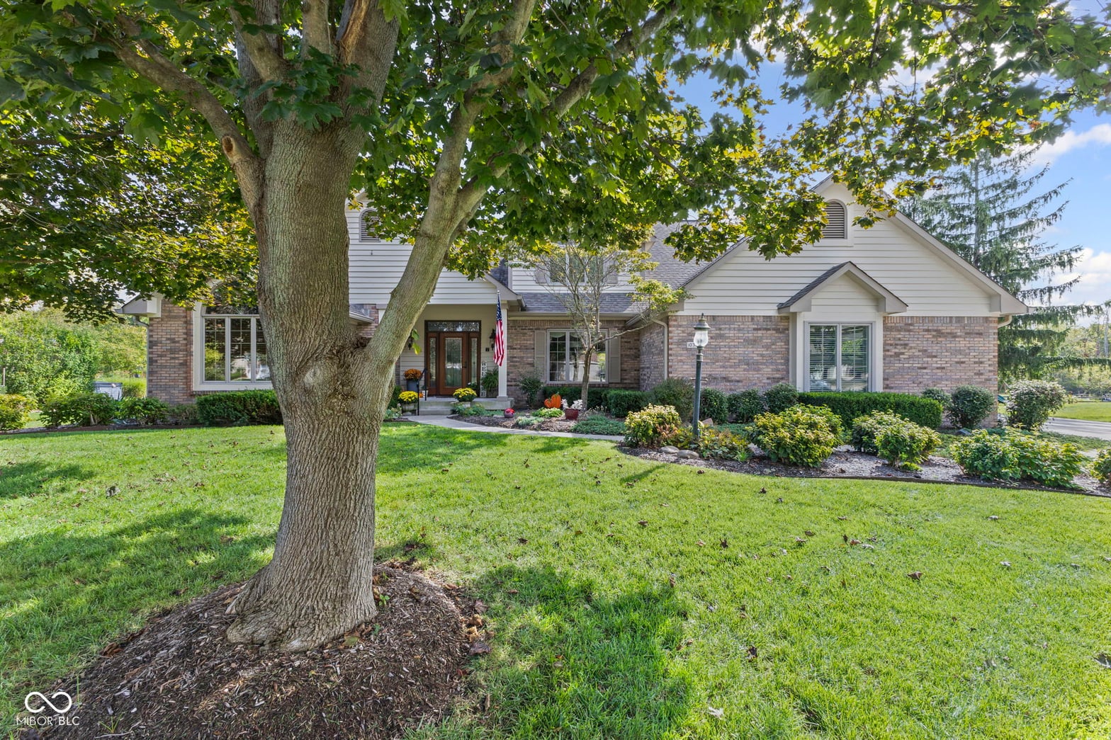 Photo of 10373 Quiet Way, Indianapolis, IN