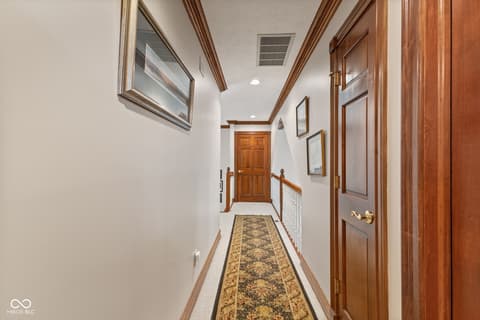 Photo of 10373 Quiet Way, Indianapolis, IN