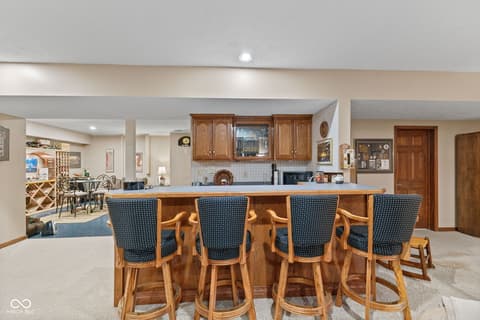 Photo of 10373 Quiet Way, Indianapolis, IN