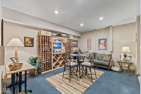 Photo of 10373 Quiet Way, Indianapolis, IN
