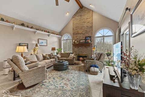 Photo of 10373 Quiet Way, Indianapolis, IN