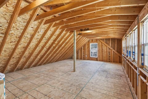 Bonus room at 1607 Cherry Street, Noblesville, IN