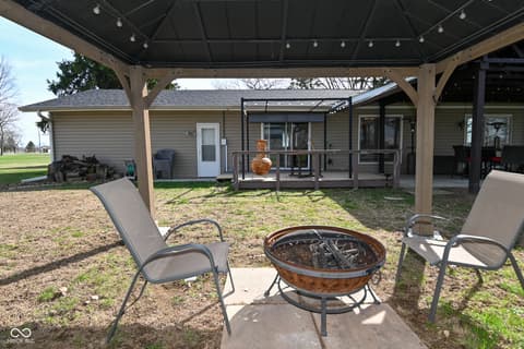 Backyard at 2430 E Us Highway 136, Pittsboro, IN