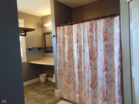 Photo of 1302 S Prairie Street, Frankfort, IN